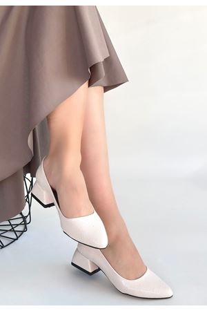 Nitya Bej Baskılı Rugan Topuklu Ayakkabı