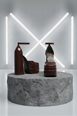 Figooo Kahve Rugan Çift Platformlu Kalın Topuklu Kadın Ayakkabı / Bilekten Bağlamalı Küt Burun