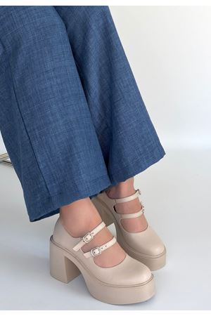 Jarlo Bej Cilt Dolgu Topuk Ayakkabı