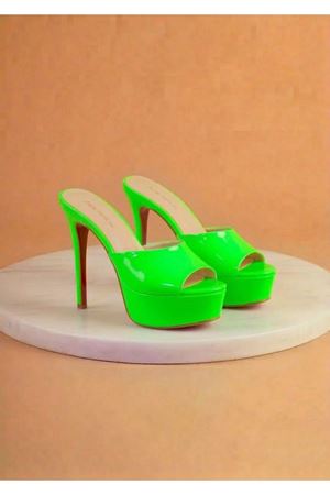 Dylan Kadın Neon Yeşil Özel Tasarım İnce Topuklu Terlik