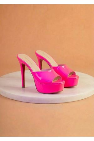 Dylan Kadın Neon Pembe Özel Tasarım İnce Topuklu Terlik