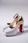 Beyaz Rugan Özel Tasarım Orta Topuklu Kadın Topuklu Ayakkabı Albina