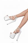 Daria  Beyaz Rugan Platform Ayakkabı 19 Cm